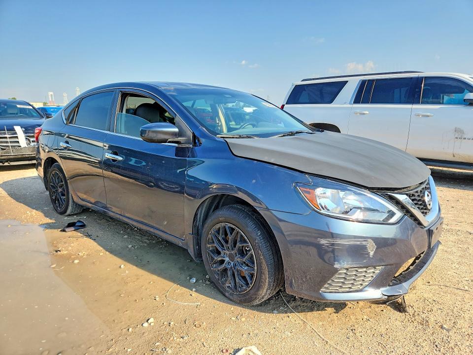66827286 :رقم المزاد ، 3N1AB7AP9HY226741 vin ، 2017 Nissan Sentra مزاد بيع