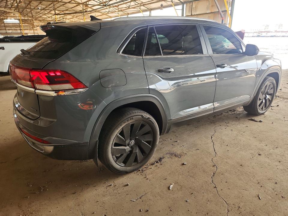 2024 Volkswagen Atlas Cross Sport მანქანა იყიდება აუქციონზე, vin: 1V2KE2CA7RC202841, აუქციონის ნომერი: 66412536