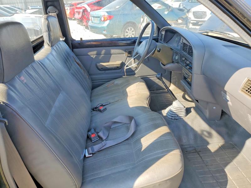 1992 Toyota Pickup მანქანა იყიდება აუქციონზე, vin: JT4RN81A7N5146825, აუქციონის ნომერი: 64893546