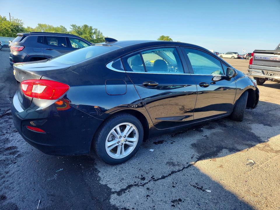 Продажа на аукционе авто 2017 Chevrolet Cruze, vin: 1G1BE5SM6H7256145, номер лота: 66071456