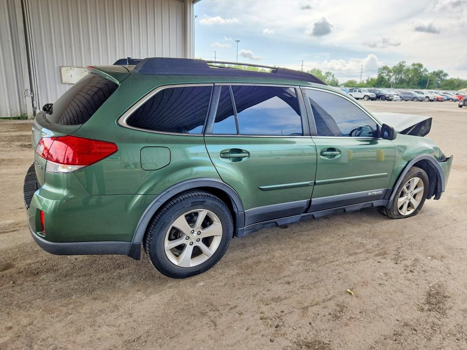 2014 Subaru Outback მანქანა იყიდება აუქციონზე, vin: 4S4BRCMC1E3273924, აუქციონის ნომერი: 65728716