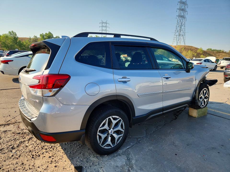 Продажа на аукционе авто 2019 Subaru Forester, vin: JF2SKAGC5KH411621, номер лота: 63806506