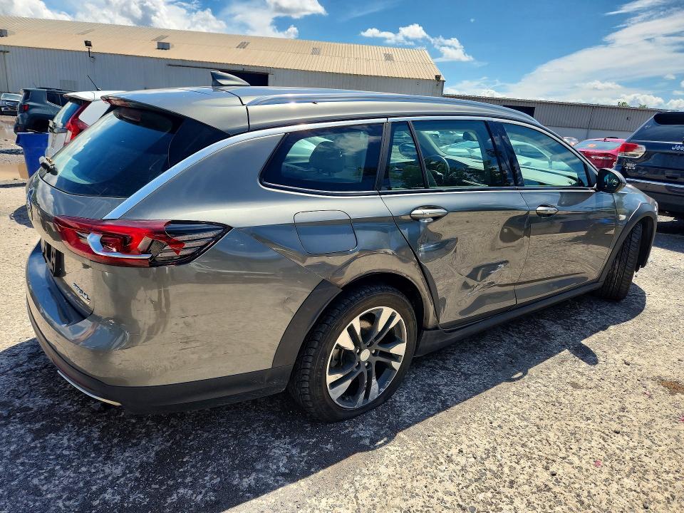 63549216 :رقم المزاد ، W04GU8SX7K1009605 vin ، 2019 Buick Regal Tourx مزاد بيع
