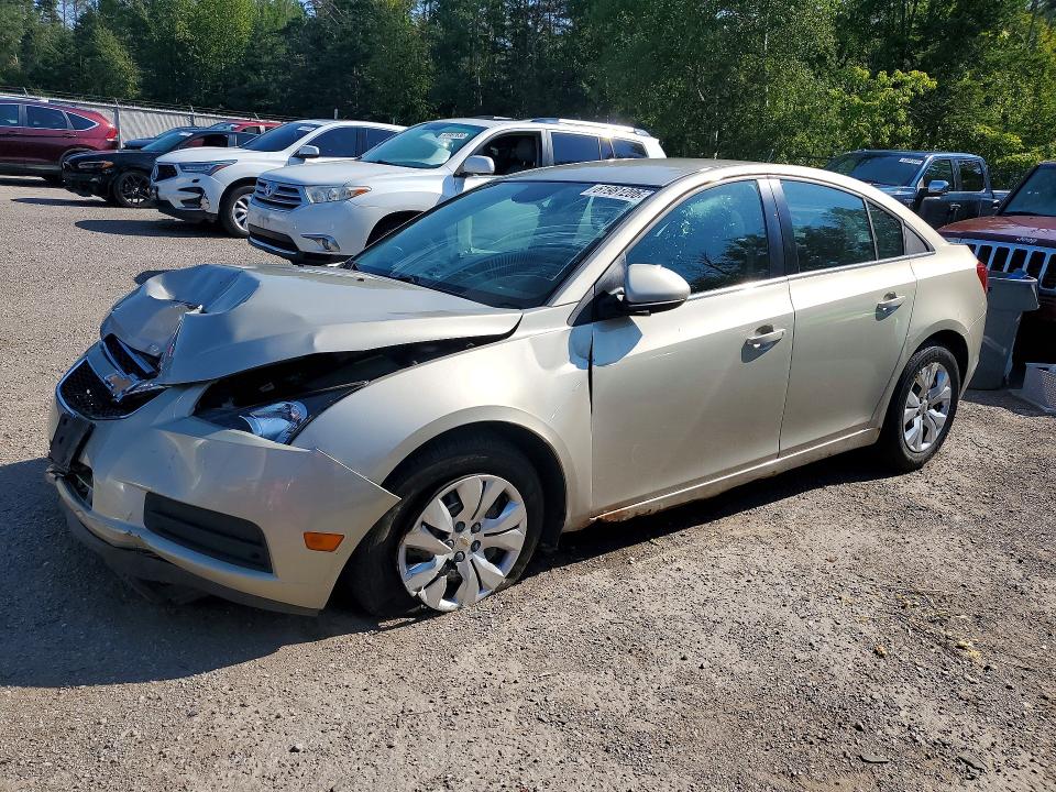 2014 Chevrolet Cruze მანქანა იყიდება აუქციონზე, vin: 1G1PC5SB8E7374204, აუქციონის ნომერი: 61981206