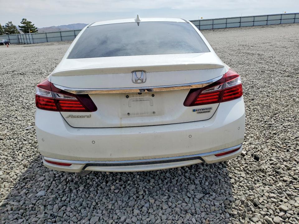 64979886 :رقم المزاد ، JHMCR6F74HC007892 vin ، 2017 Honda Accord مزاد بيع