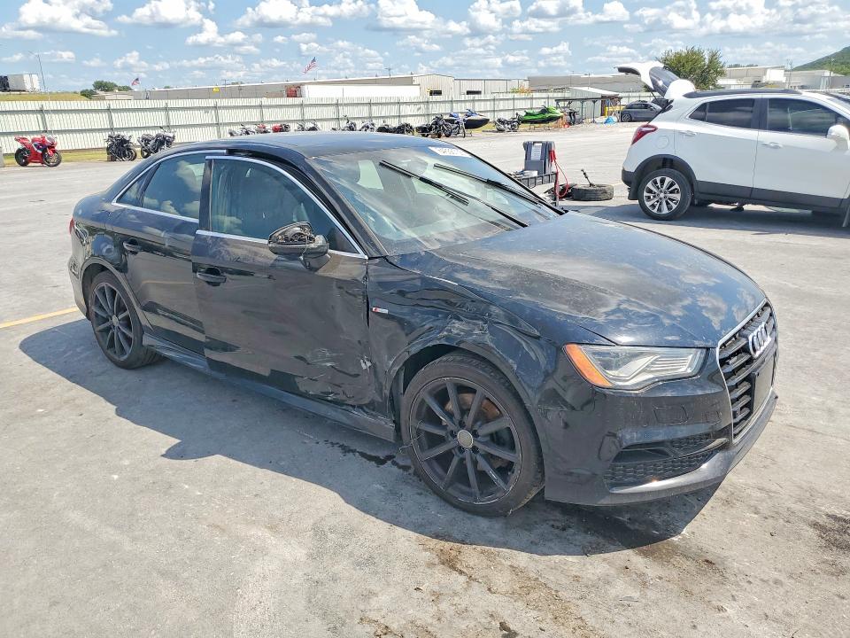 Продажа на аукционе авто 2015 Audi A3, vin: WAUKFGFF3F1000859, номер лота: 64556736