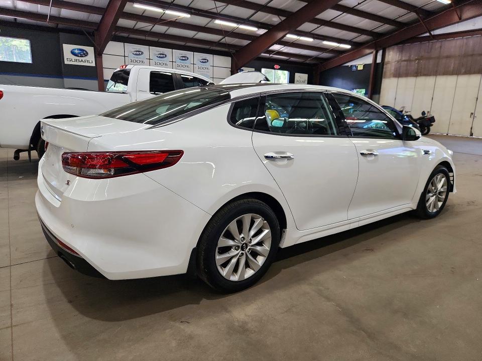 Продаж на аукціоні авто 2018 Kia Optima, vin: 5XXGT4L33JG240503, номер лоту: 66564286