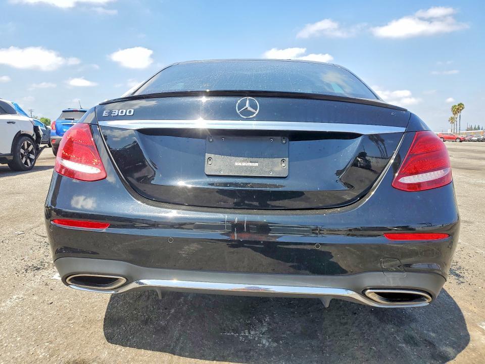 Aukcja sprzedaży 2018 Mercedes-benz E, vin: WDDZF4JB1JA355192, numer aukcji: 64518306