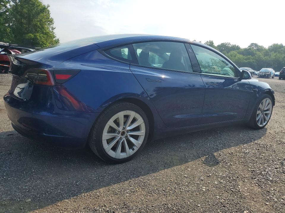 64268326 :رقم المزاد ، 5YJ3E1EA1NF371926 vin ، 2022 Tesla Model 3 مزاد بيع