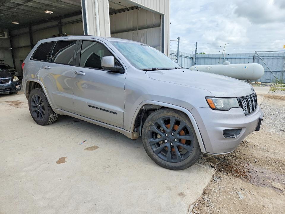 64745426 :رقم المزاد ، 1C4RJFAG3HC815287 vin ، 2017 Jeep Grand Cherokee مزاد بيع