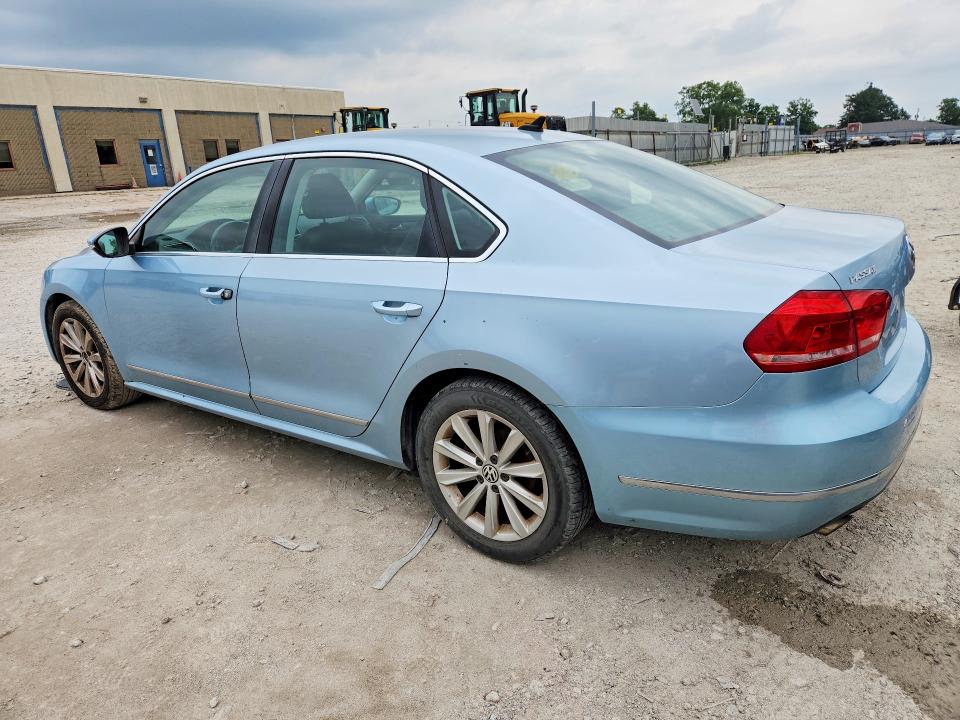64545216 :رقم المزاد ، 1VWCH7A38CC070790 vin ، 2012 Volkswagen Passat مزاد بيع