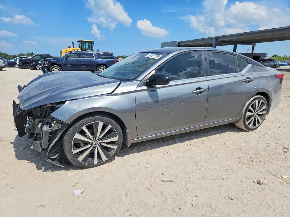 Продажа на аукционе авто 2022 Nissan Altima, vin: 1N4BL4CV4NN424019, номер лота: 64157826