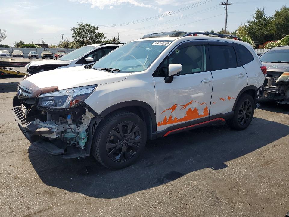 2021 Subaru Forester მანქანა იყიდება აუქციონზე, vin: JF2SKALC0MH423815, აუქციონის ნომერი: 64238936