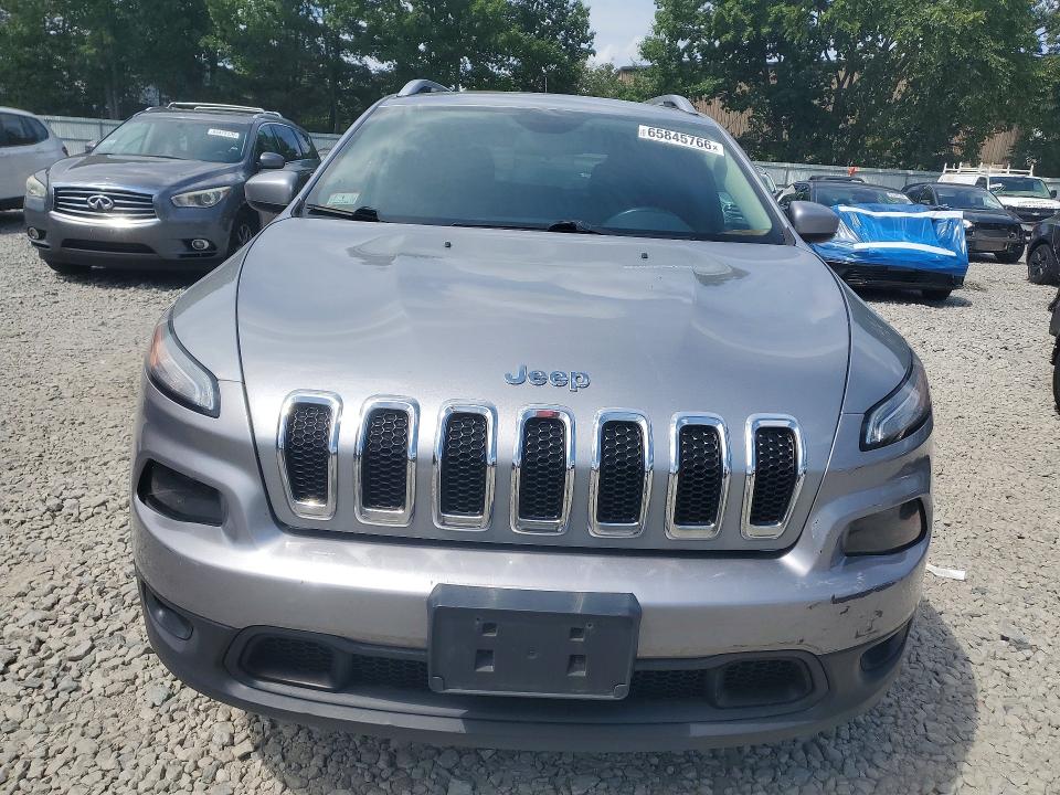 2017 Jeep Cherokee მანქანა იყიდება აუქციონზე, vin: 1C4PJMCB2HW632314, აუქციონის ნომერი: 65845766