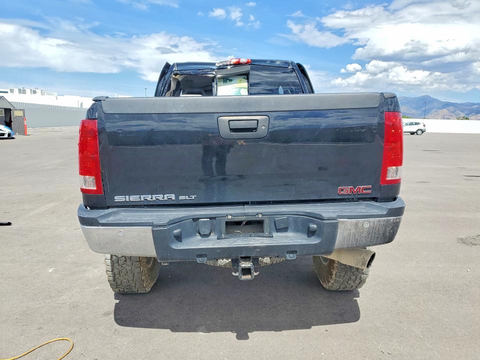 64792956 :رقم المزاد ، 1GTHK33D07F171495 vin ، 2007 Gmc New Sierra مزاد بيع