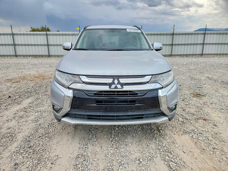 Продажа на аукционе авто 2016 Mitsubishi Outlander, vin: JA4AZ3A32GZ064996, номер лота: 64744096