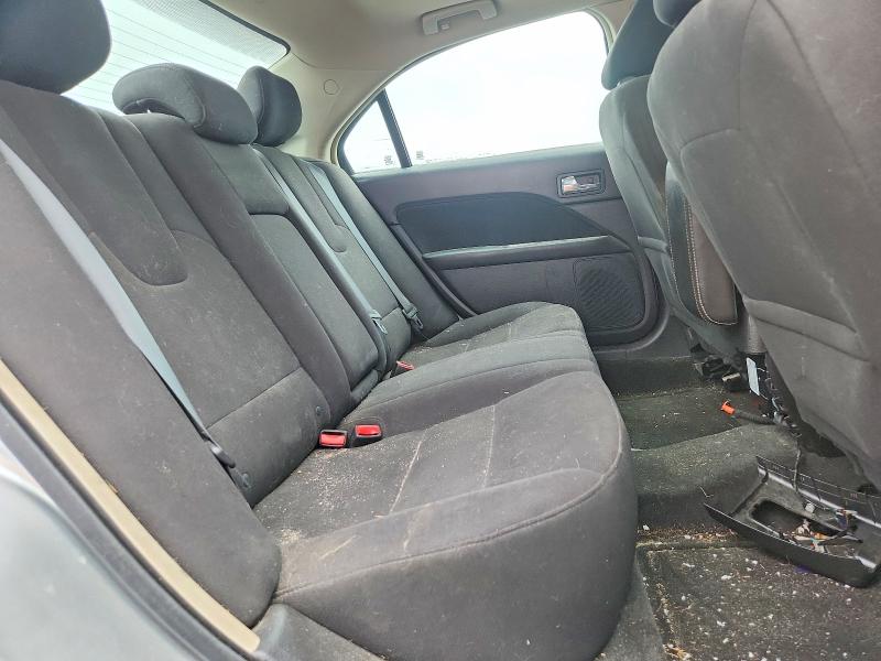 2011 Ford Fusion მანქანა იყიდება აუქციონზე, vin: 3FADP0L33BR102260, აუქციონის ნომერი: 63641636