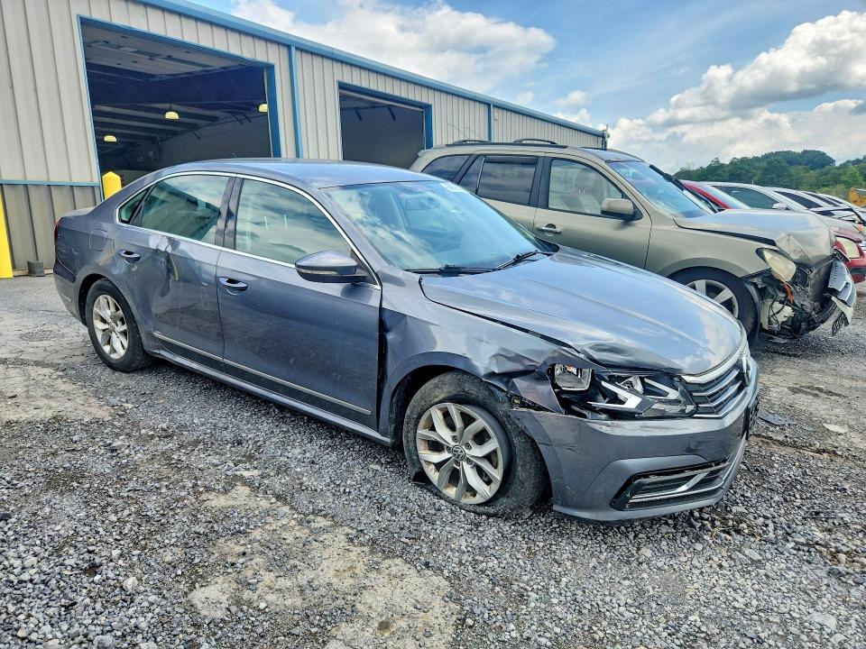 Продаж на аукціоні авто 2017 Volkswagen Passat, vin: 1VWAT7A33HC030209, номер лоту: 64839806