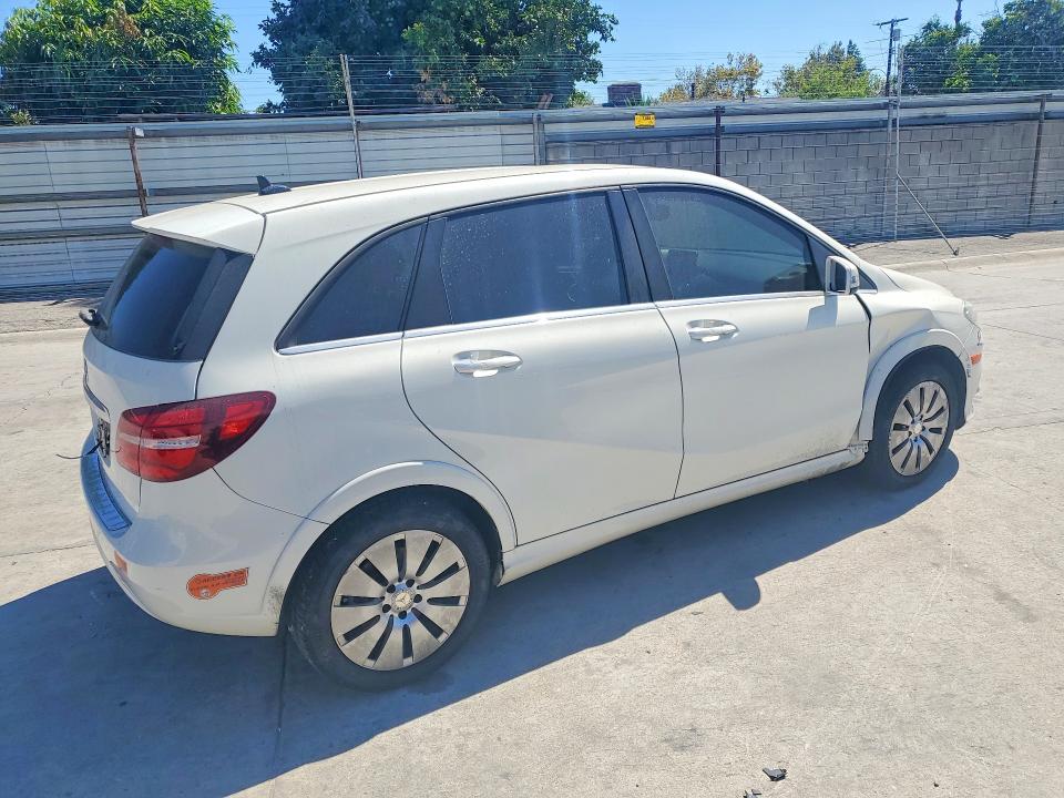 2016 Mercedes-benz B მანქანა იყიდება აუქციონზე, vin: WDDVP9AB3GJ009002, აუქციონის ნომერი: 65572996