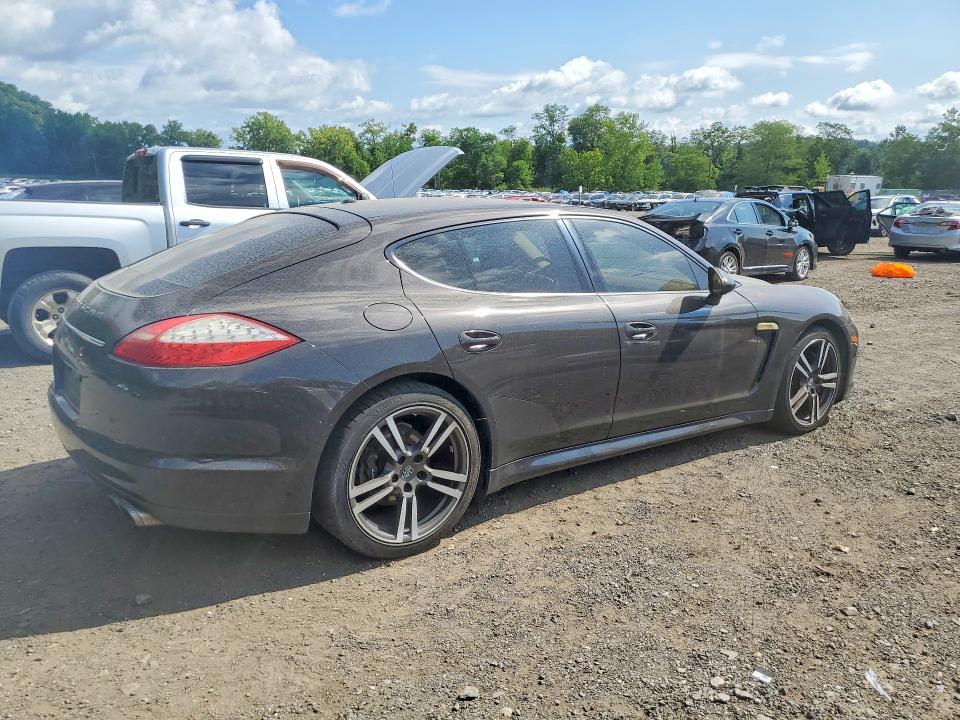 64222406 :رقم المزاد ، WP0AA2A75CL072582 vin ، 2012 Porsche Panamera مزاد بيع