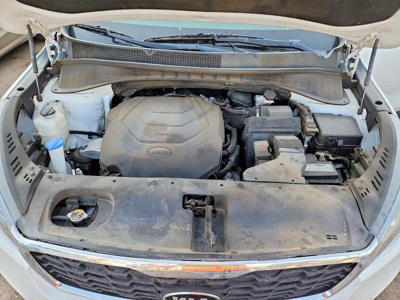 64184106 :رقم المزاد ، 5XYPG4A58KG490194 vin ، 2019 Kia Sorento مزاد بيع