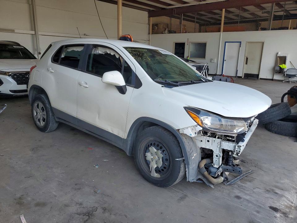 64266556 :رقم المزاد ، KL7CJKSB2HB228860 vin ، 2017 Chevrolet Trax مزاد بيع