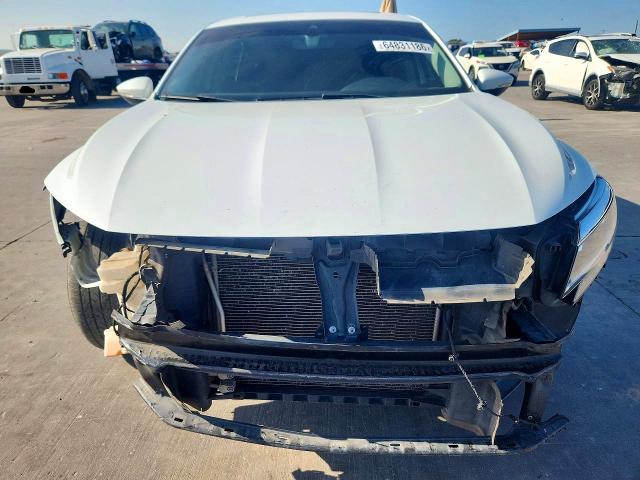 Продажа на аукционе авто 2021 Volkswagen Passat, vin: 1VWSA7A39MC007327, номер лота: 64831186