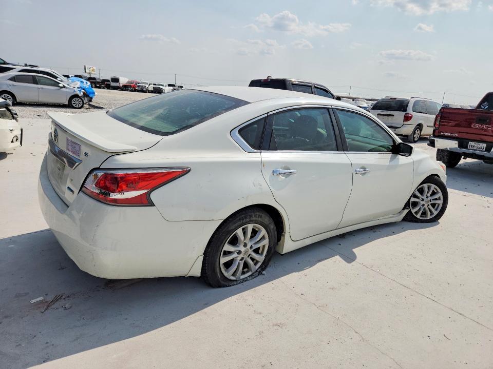 63953186 :رقم المزاد ، 1N4AL3AP3EN388138 vin ، 2014 Nissan Altima مزاد بيع