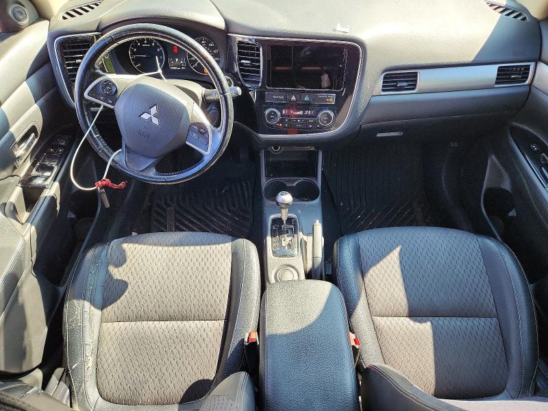 65553466 :رقم المزاد ، JA4AD3A34FZ007793 vin ، 2015 Mitsubishi Outlander مزاد بيع