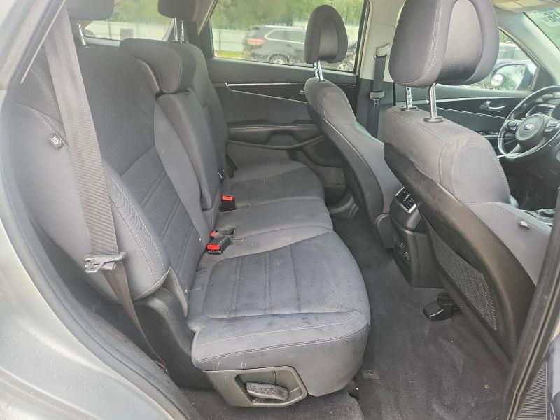 2016 Kia Sorento მანქანა იყიდება აუქციონზე, vin: 5XYPG4A38GG096443, აუქციონის ნომერი: 63833156