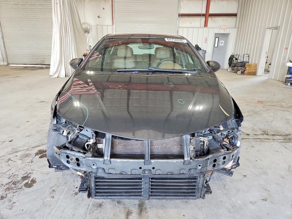 64750046 :رقم المزاد ، 3G1BH6SE6KS573194 vin ، 2019 Chevrolet Cruze مزاد بيع