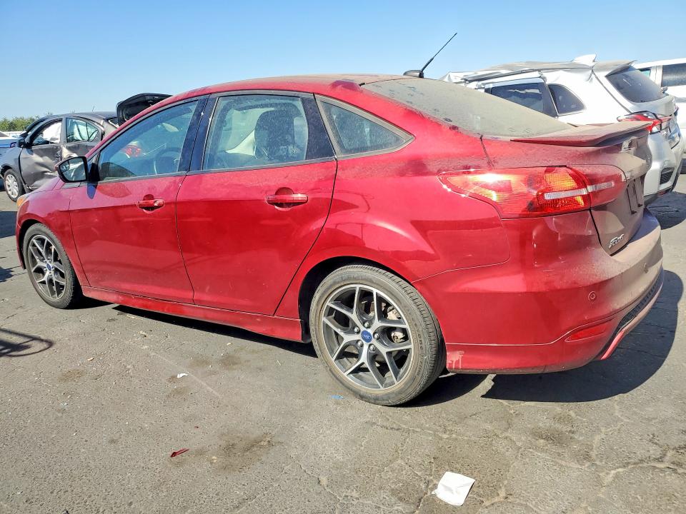 Продажа на аукционе авто 2015 Ford Focus, vin: 1FADP3F26FL360216, номер лота: 63703646