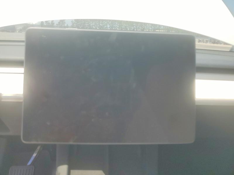 63185806 :رقم المزاد ، 7SAYGAEE9PF806104 vin ، 2023 Tesla Model Y مزاد بيع