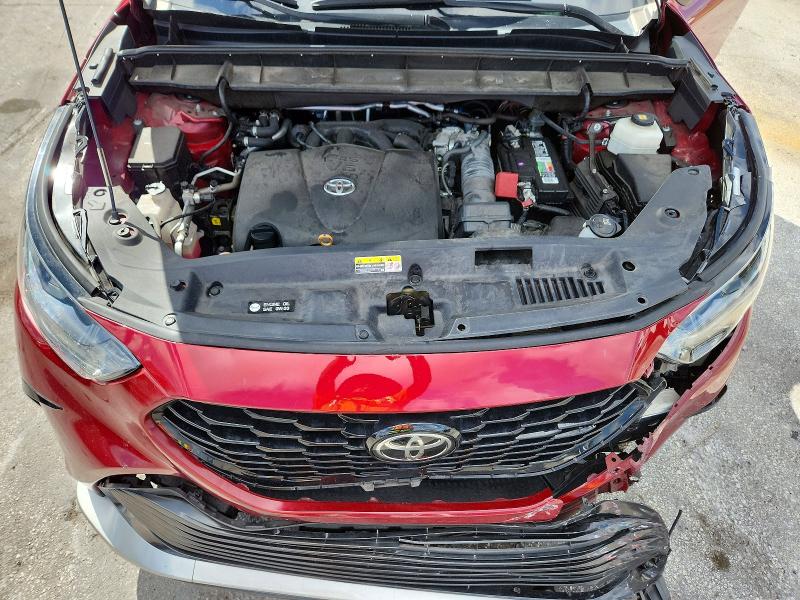 Продаж на аукціоні авто 2021 Toyota Highlander, vin: 5TDLZRAH4MS067635, номер лоту: 64702676