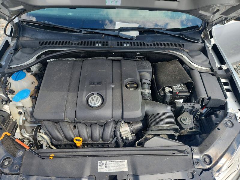 2011 Volkswagen Jetta მანქანა იყიდება აუქციონზე, vin: 3VWDX7AJ8BM346551, აუქციონის ნომერი: 66814486