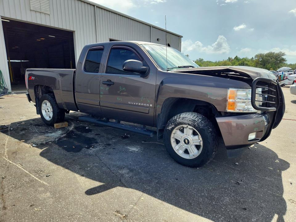 Продажа на аукционе авто 2008 Chevrolet Silverado, vin: 2GCEC19J681128970, номер лота: 63918586