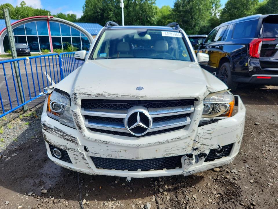 64001966 :رقم المزاد ، WDCGG8HB2AF355985 vin ، 2010 Mercedes-benz Glk مزاد بيع