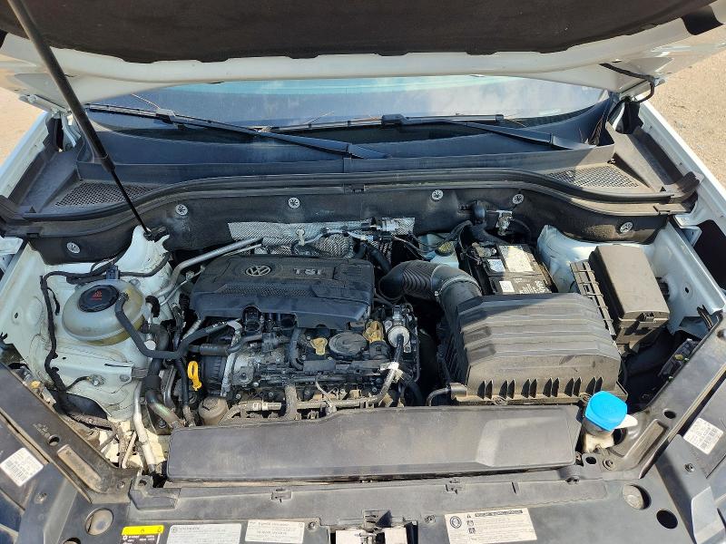 65917846 :رقم المزاد ، 1V2AP2CA3JC582609 vin ، 2018 Volkswagen Atlas مزاد بيع