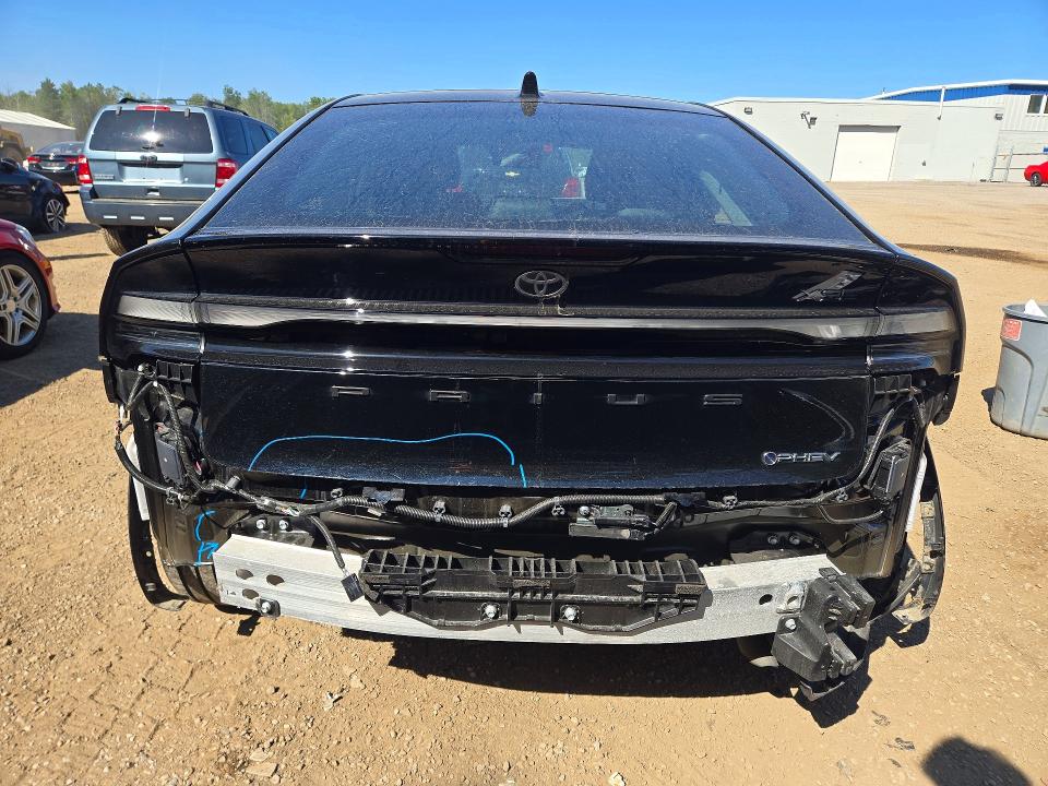 66036136 :رقم المزاد ، JTDACACU8T3054763 vin ، 2026 Toyota Prius Plug-in Hybrid مزاد بيع