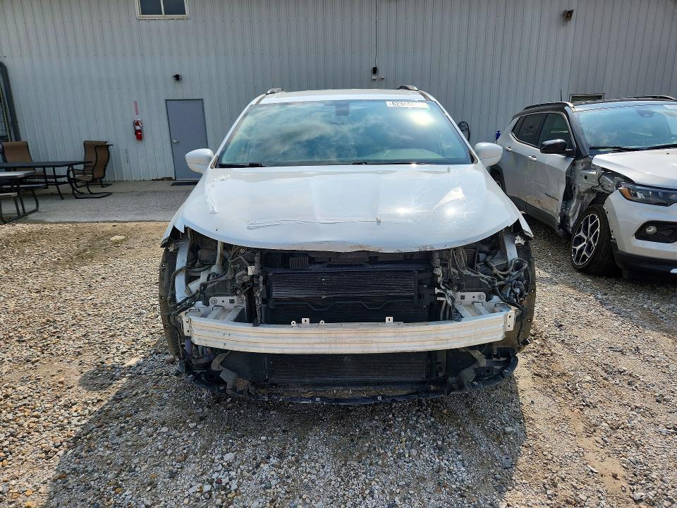 62945056 :رقم المزاد ، 2C4RC1BG4JR106893 vin ، 2018 Chrysler Pacifica مزاد بيع