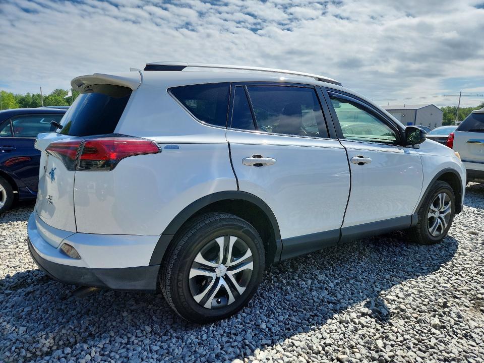 2016 Toyota Rav4 მანქანა იყიდება აუქციონზე, vin: JTMBFREV1GD179801, აუქციონის ნომერი: 63900536