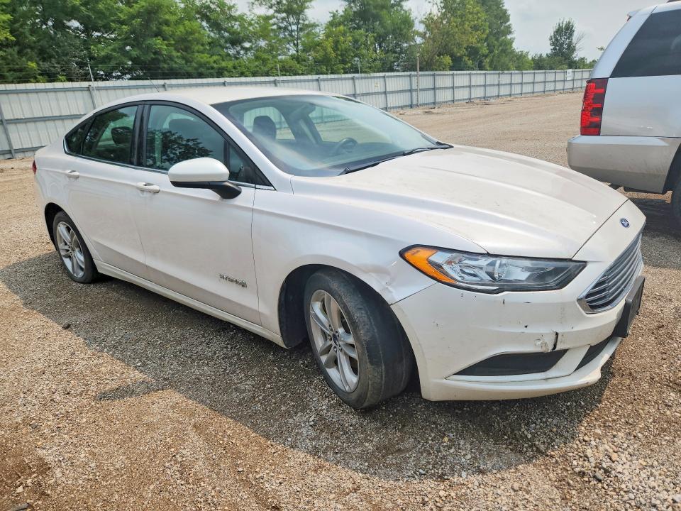 Продажа на аукционе авто 2018 Ford Fusion, vin: 3FA6P0LU3JR201645, номер лота: 64584476
