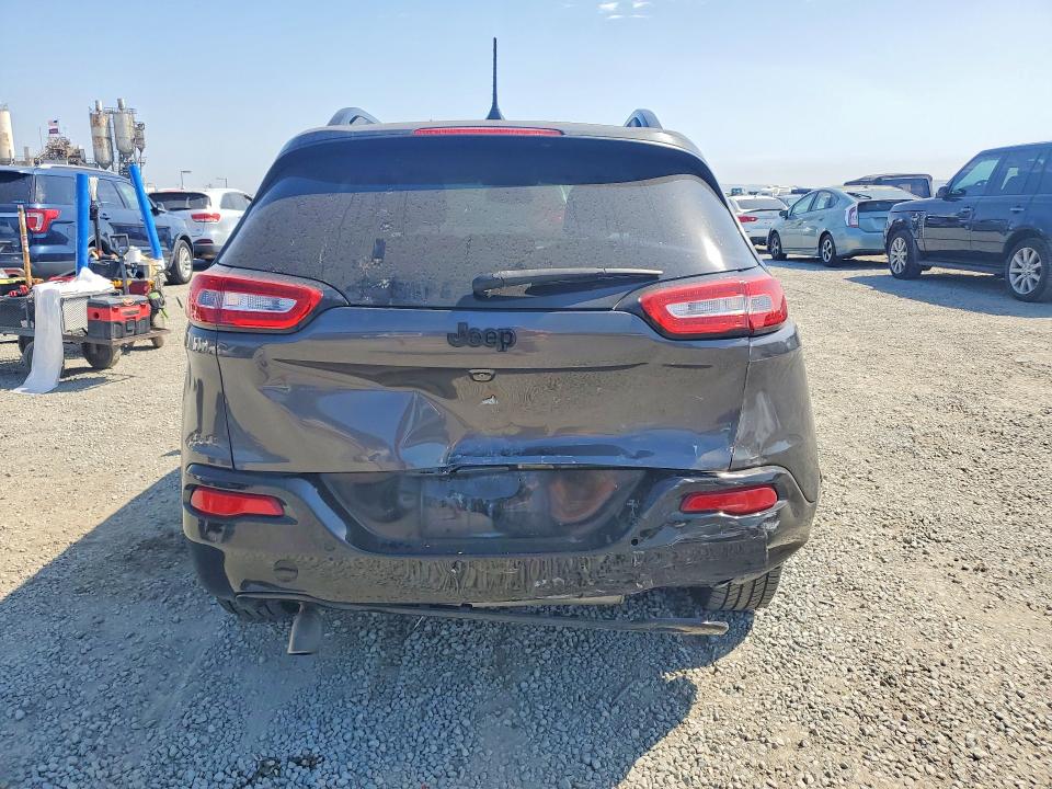 Продажа на аукционе авто 2018 Jeep Cherokee, vin: 1C4PJLCB6JD612658, номер лота: 62870196