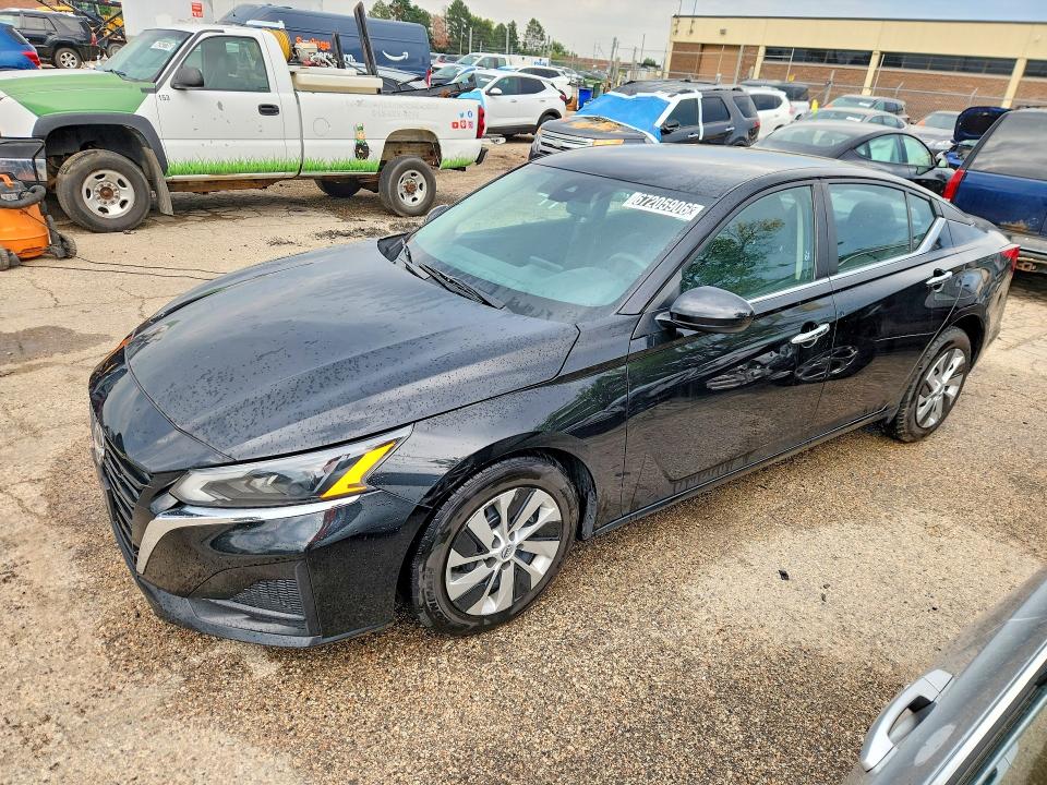 Продажа на аукционе авто 2023 Nissan Altima, vin: 1N4BL4BV5PN385669, номер лота: 67205906