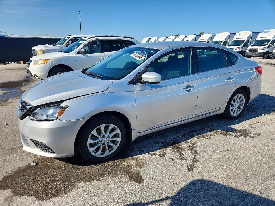 2018 Nissan Sentra მანქანა იყიდება აუქციონზე, vin: 3N1AB7AP0JL659612, აუქციონის ნომერი: 66023946