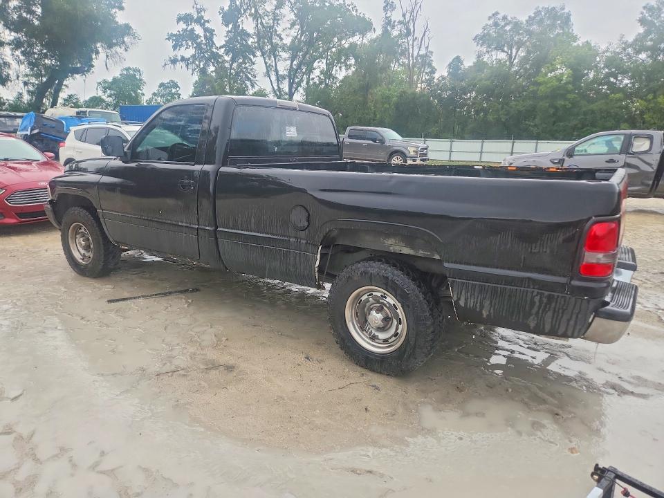 2000 Dodge Ram 1500 მანქანა იყიდება აუქციონზე, vin: 1B7HC16Y2YS585693, აუქციონის ნომერი: 65847916