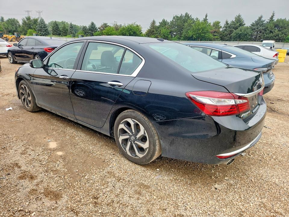 Продажа на аукционе авто 2017 Honda Accord, vin: 1HGCR3F06HA010891, номер лота: 63360546