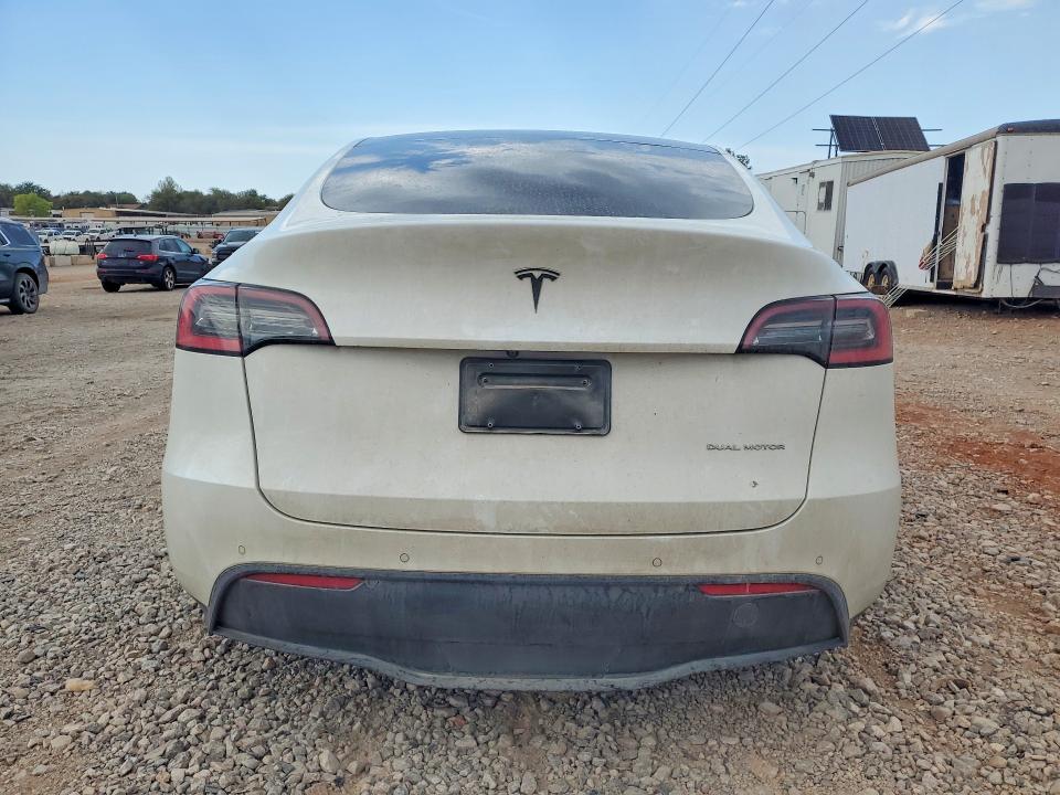 66228936 :رقم المزاد ، 5YJYGDEE4MF185798 vin ، 2021 Tesla Model Y مزاد بيع