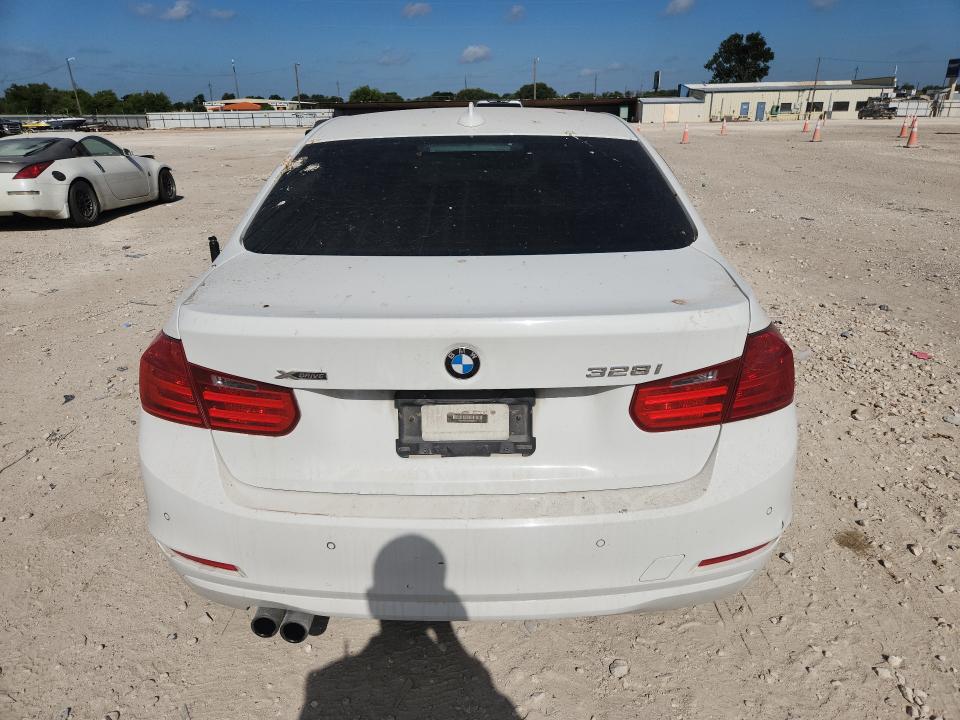 63679336 :رقم المزاد ، WBA3B5C54FP654637 vin ، 2015 Bmw 328 مزاد بيع