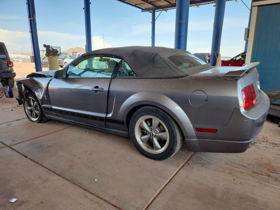 2006 Ford Mustang მანქანა იყიდება აუქციონზე, vin: 1ZVFT84N265105606, აუქციონის ნომერი: 65828766